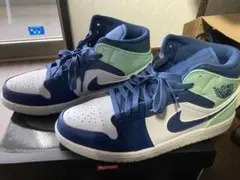 Nike Air Jordan1 Mid