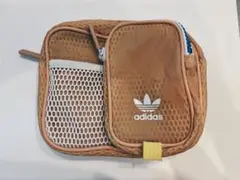 adidas ブラウン ショルダーバッグ