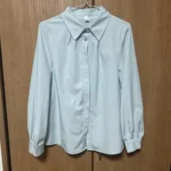 水色 長袖シャツ ボタン付き
