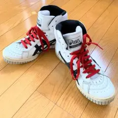 アシックス スニーカー