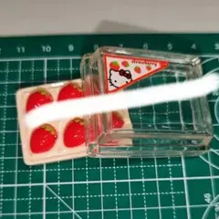 ハローキティ ストロベリーガラス容器 在庫1個