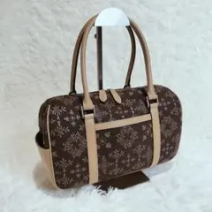 ✨美品✨印傳屋 ボストンバッグ ハンドバッグ ブラック 金具 レザー 和モダン ✨美品✨印傳屋 ボストンバッグ ハンドバッグ ブラック 金具
