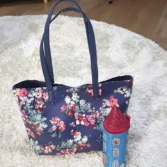 フラワープリント トートバッグ ネイビー