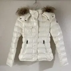 【美品】MONCLER ARMOISE アルモアーズ ホワイト