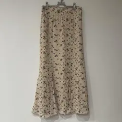 naturalcouture ロングスカート　ベージュ　花柄