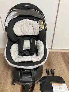 ●美品 Combi チャイルドシート クルムーヴ スマート ISOFIX