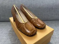 Item thumbnail for item eb300b44-2d34-4026-8ae9-f914e3a4b2cd