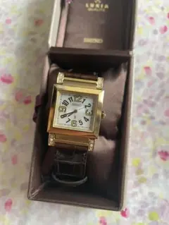 SEIKO LUKIA ダイヤ付き。取説、保証書あり
