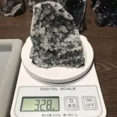 10.ブラックアメジスト