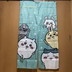 ちいかわ　キャラクターのれん 水色