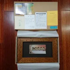 陶額 陶板 花鳥図 メジロ めじろ 目白 中村陶志人 九谷焼 吊りヒモ付き GR 額（角小）桜詰/中村陶志人 ｜九谷焼の販売専門店 陶らいふ