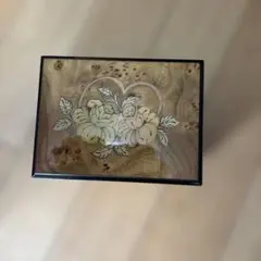 美品　イタリア製　オルゴール　リュージュロマンス