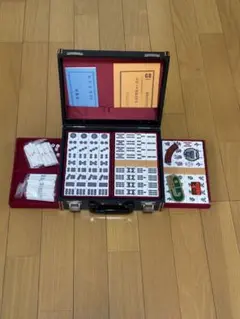 超希少 レトロ品　藝夢堂　麻雀牌 アール牌　R牌　重量牌　背青　ユリア樹脂 超希少 レトロ品 藝夢堂 麻雀牌 アール牌 R牌 重量牌 背青