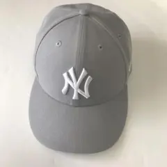 New Era ニューヨーク・ヤンキース グレーキャップ