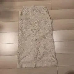 【ナノユニバース】レースタイトスカート サイズ36（S） ベージュ　ポケット付き