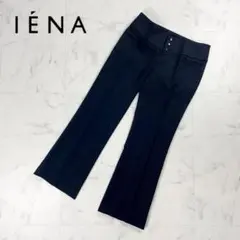 Item thumbnail for item b31702cc-e610-4035-b81a-4deaf1d84169