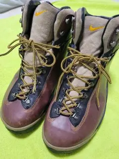 Item thumbnail for item afe48a7b-5e32-4af6-a5f6-087d3c118696