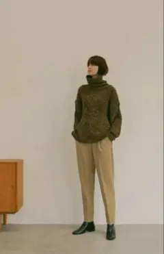 【美品♡】マノフMANOF COCOON TUCK TAPERED PANTS