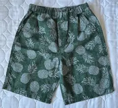 新品☆UNIQLOハーフパンツ130cm