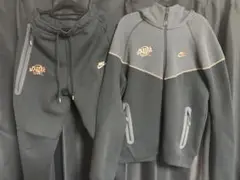 stock x購入品synaworldテックフリース セットアップLサイズ stock x購入品synaworldテックフリース セットアップLサイズ