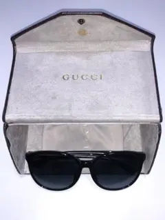 GUCCIサングラス