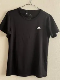 adidas ブラック Tシャツ XS