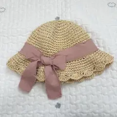 ベージュの麦わら帽子 ピンクリボン 50cm