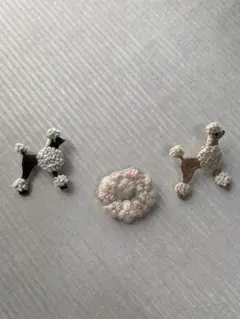犬と花の刺繍ワッペンセット