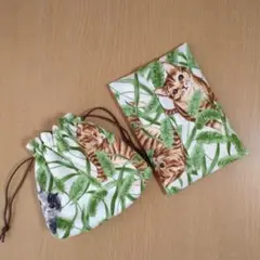 ハンドメイド　ミニミニ巾着袋　ティッシュケース　セット　ねこ