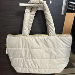 キルティングバッグ　ファスナー付き