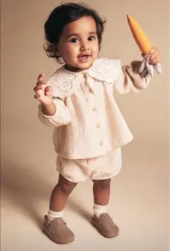 【未使用 美品】H&M ブラウス&パンツ 2024SS商品(公式では完売)