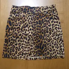 CECIL McBEE ヒョウ柄タイトスカート