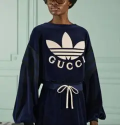 【新品未使用】グッチ　アディダス　サイドストライプワンピース 712711 GUCCI×adidas 22AWスリーラインワンピース712711 712711 レッド