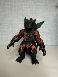 怪獣フィギュア ソフビ アークベリアル