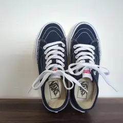 VANS紺色スニーカー