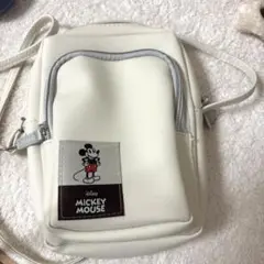 ミッキーマウス スマホも長財布も入るミニショルダーバッグ