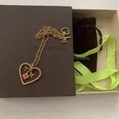 ルイヴィトン LVハート ネックレス ♡
