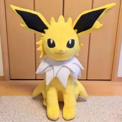 サンダース 等身大 ぬいぐるみ 紙タグ付 ポケモンセンター ぬいぐるみ 等身大サンダース 寝そべり ｜【公式】ポケモン