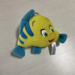 ディズニー　アリエル　フランダー　ぬいぐるみバッジ