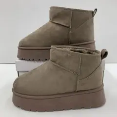 Item thumbnail for item 8fb96d22-8f39-4648-87dc-44a6fb33a075