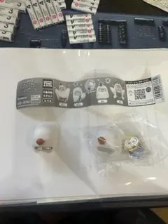 ミニオンズ　おばけごっこ フィギュア ガチャガチャ　ボブ　ティム