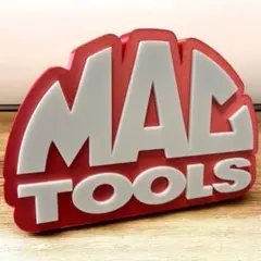 マックツールズ | Mac Tools のロゴデザインの立体的なランプシェード