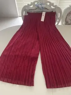 yintesai fashion☆ プリーツワイドパンツ☆レッド☆未使用タグ付き