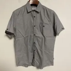【未使用】Calvin Klein グレー 半袖シャツ 胸ポケット付　M