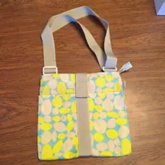 ひびのこづえ　KODUE サコッシュ 中型 葉っぱ柄