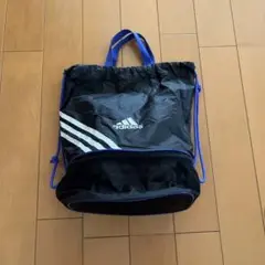 adidas プールバッグ 黒/青 ストライプ