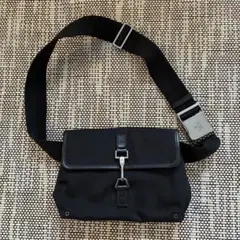 Item thumbnail for item 005d498d-fd77-4406-8f42-3407eed83fdc