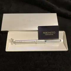 Item thumbnail for item 1fa50a0f-b2e8-4804-9d11-892342e8bfd0