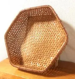 Item thumbnail for item c3c20c91-63af-45f7-9a72-ae39aa8cf373