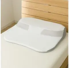 ニトリ　肩・首・背中も支えるまくら 65×75cm